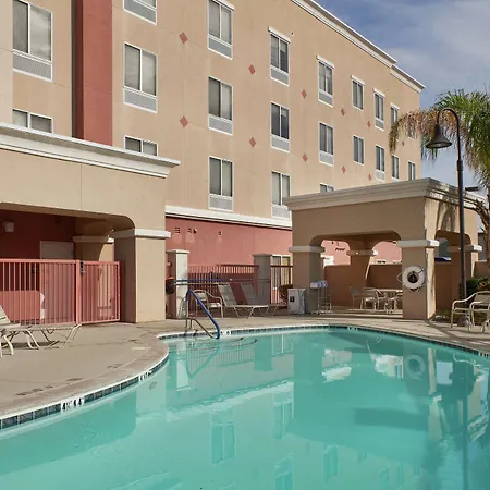 Hampton Inn & Suites Phoenix-Surprise