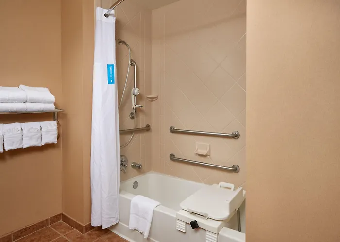 Hotel Hampton & Phoenix-surprise 3*