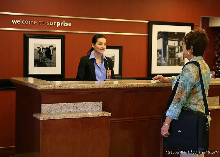 Hampton & Phoenix-surprise Hotel